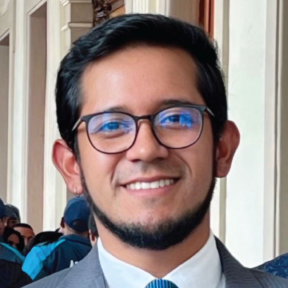 Abg. Andrés Andino